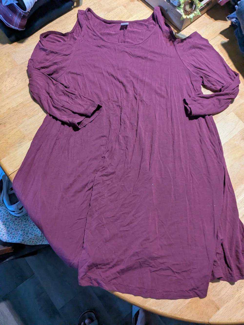 Old Navy Plum Cold-Shoulder Long Sleeve Dress